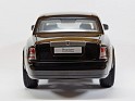 1:18 Kyosho Rolls-Royce Phantom Extended Wheelbase 2003 Black. Uploaded by Ricardo